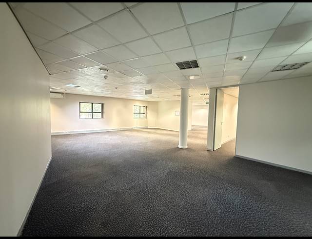 356M² OFFICE TO LET IN PARKTOWN